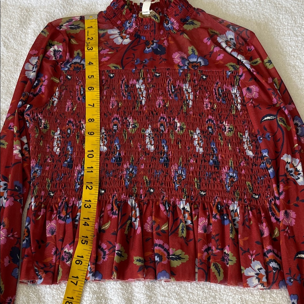 Chelsea & Violet Red Floral Smocked Long-Sleeve Crop Top - Picture 5 of 11